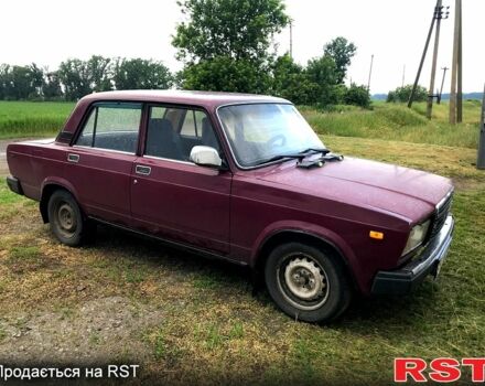 Красный ВАЗ 2107, объемом двигателя 1.5 л и пробегом 136 тыс. км за 1000 $, фото 1 на Automoto.ua