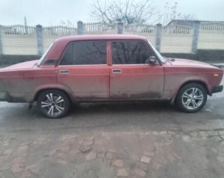 Красный ВАЗ 2107, объемом двигателя 0 л и пробегом 100 тыс. км за 544 $, фото 1 на Automoto.ua