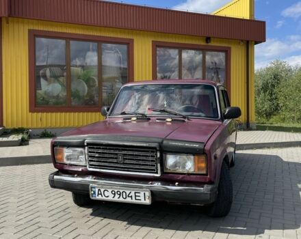 Красный ВАЗ 2107, объемом двигателя 1.5 л и пробегом 77 тыс. км за 583 $, фото 1 на Automoto.ua