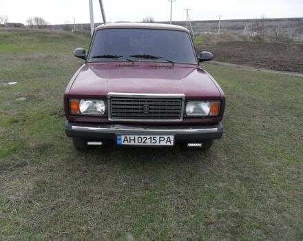 Красный ВАЗ 2107, объемом двигателя 1.5 л и пробегом 86 тыс. км за 1350 $, фото 1 на Automoto.ua