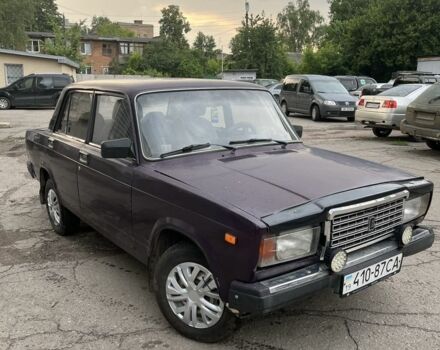 Красный ВАЗ 2107, объемом двигателя 1.5 л и пробегом 2 тыс. км за 800 $, фото 1 на Automoto.ua