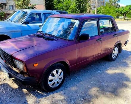 Красный ВАЗ 2107, объемом двигателя 1.5 л и пробегом 75 тыс. км за 1300 $, фото 1 на Automoto.ua