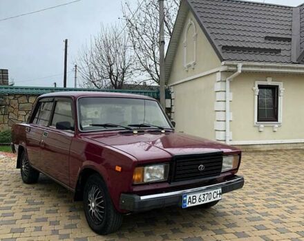 Красный ВАЗ 2107, объемом двигателя 0 л и пробегом 200 тыс. км за 850 $, фото 1 на Automoto.ua