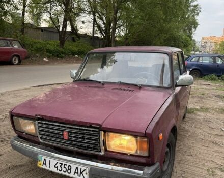Красный ВАЗ 2107, объемом двигателя 1.5 л и пробегом 85 тыс. км за 366 $, фото 1 на Automoto.ua