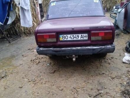 Красный ВАЗ 2107, объемом двигателя 1.6 л и пробегом 200 тыс. км за 650 $, фото 1 на Automoto.ua