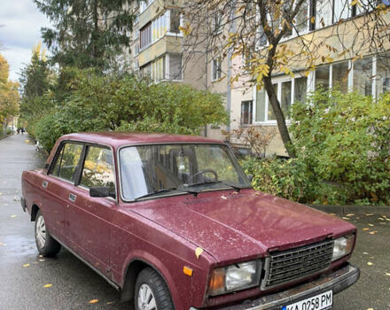 ВАЗ 2107 2002 в Киеве на Automoto.ua Красный ВАЗ 2107, объемом двигателя 1.45 л и пробегом 66 тыс. км за 1100 $, фото 1 на Automoto.ua