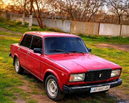 Красный ВАЗ 2107, объемом двигателя 1.6 л и пробегом 0 тыс. км за 450 $, фото 1 на Automoto.ua