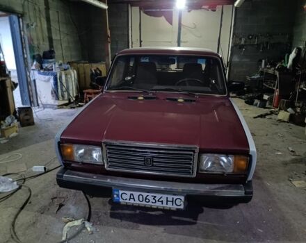 Красный ВАЗ 2107, объемом двигателя 1.5 л и пробегом 177 тыс. км за 650 $, фото 1 на Automoto.ua