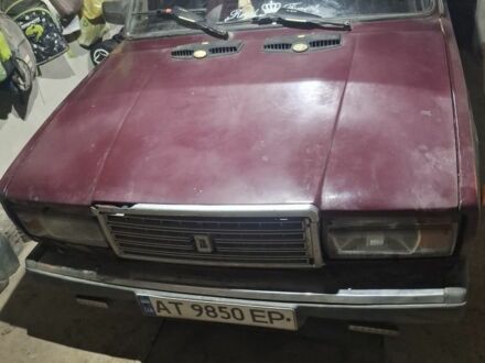 Красный ВАЗ 2107, объемом двигателя 1.6 л и пробегом 22 тыс. км за 850 $, фото 1 на Automoto.ua