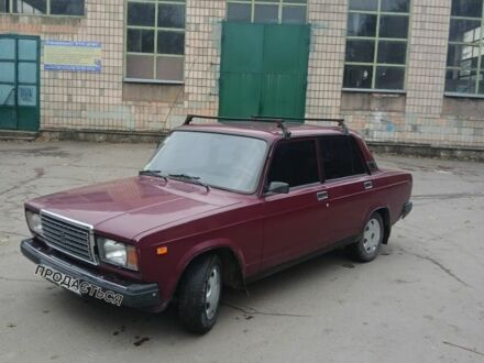 ВАЗ 2107 2002 в Ровно на Automoto.ua Красный ВАЗ 2107, объемом двигателя 0 л и пробегом 170 тыс. км за 1000 $, фото 1 на Automoto.ua