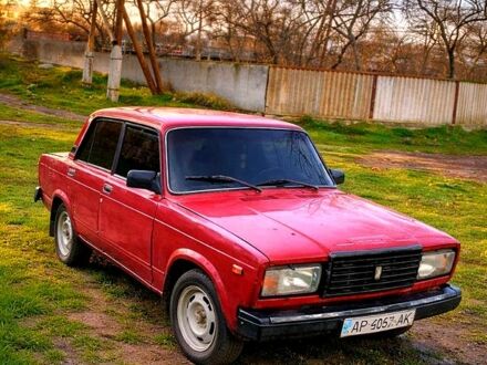 Красный ВАЗ 2107, объемом двигателя 1.6 л и пробегом 0 тыс. км за 450 $, фото 1 на Automoto.ua