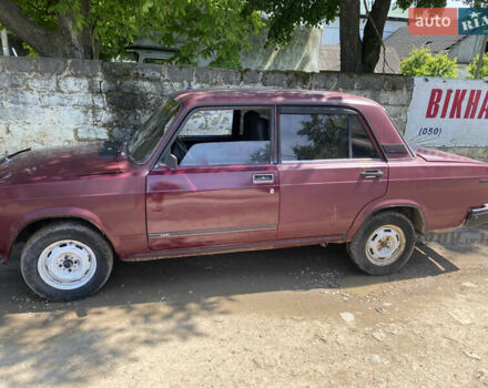 Красный ВАЗ 2107, объемом двигателя 1.6 л и пробегом 150 тыс. км за 500 $, фото 1 на Automoto.ua