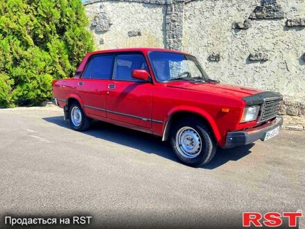 ВАЗ 2107 2003 в Одессе на Automoto.ua Красный ВАЗ 2107, объемом двигателя 1.6 л и пробегом 145 тыс. км за 1350 $, фото 1 на Automoto.ua