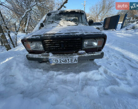 Красный ВАЗ 2107, объемом двигателя 1.5 л и пробегом 190 тыс. км за 850 $, фото 1 на Automoto.ua