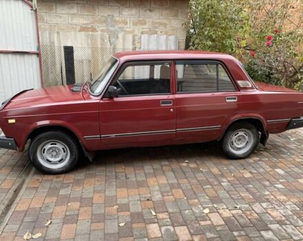 Красный ВАЗ 2107, объемом двигателя 1 л и пробегом 100 тыс. км за 596 $, фото 1 на Automoto.ua