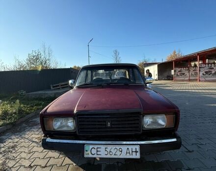 Красный ВАЗ 2107, объемом двигателя 1.5 л и пробегом 100 тыс. км за 700 $, фото 1 на Automoto.ua
