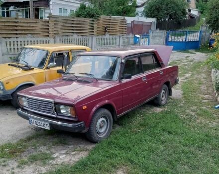 Червоний ВАЗ 2107, об'ємом двигуна 1.5 л та пробігом 180 тис. км за 1678 $, фото 1 на Automoto.ua