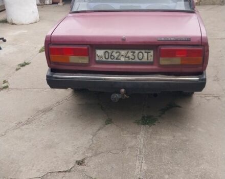 Красный ВАЗ 2107, объемом двигателя 0 л и пробегом 300 тыс. км за 701 $, фото 1 на Automoto.ua