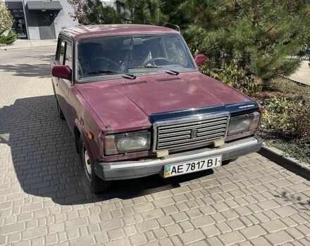 Червоний ВАЗ 2107, об'ємом двигуна 1.6 л та пробігом 205 тис. км за 1206 $, фото 1 на Automoto.ua