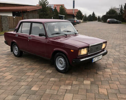 Красный ВАЗ 2107, объемом двигателя 1.6 л и пробегом 72 тыс. км за 2250 $, фото 1 на Automoto.ua