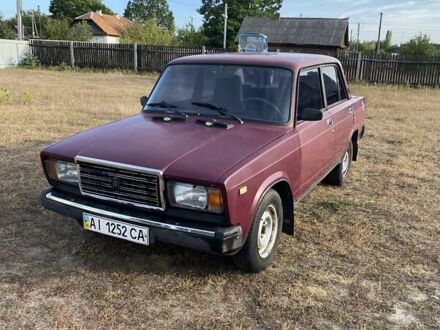 Червоний ВАЗ 2107, об'ємом двигуна 1.3 л та пробігом 200 тис. км за 1100 $, фото 1 на Automoto.ua