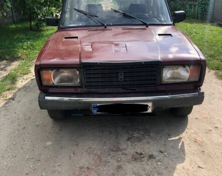 Красный ВАЗ 2107, объемом двигателя 1.6 л и пробегом 200 тыс. км за 800 $, фото 1 на Automoto.ua