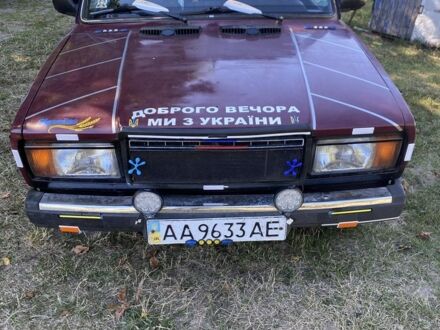 Красный ВАЗ 2107, объемом двигателя 1.7 л и пробегом 2 тыс. км за 900 $, фото 1 на Automoto.ua