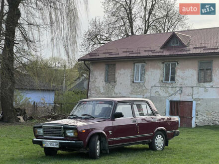 Красный ВАЗ 2107, объемом двигателя 1.6 л и пробегом 65 тыс. км за 900 $, фото 1 на Automoto.ua