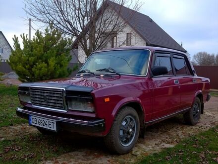 Красный ВАЗ 2107, объемом двигателя 1.5 л и пробегом 0 тыс. км за 2750 $, фото 1 на Automoto.ua