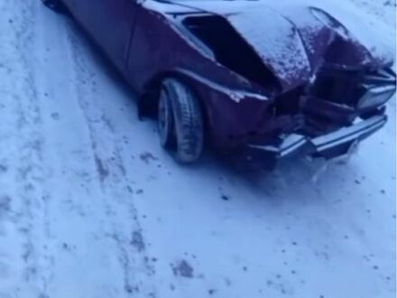 Червоний ВАЗ 2107, об'ємом двигуна 1.6 л та пробігом 800 тис. км за 850 $, фото 1 на Automoto.ua