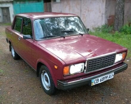 Красный ВАЗ 2107, объемом двигателя 1 л и пробегом 117 тыс. км за 858 $, фото 1 на Automoto.ua