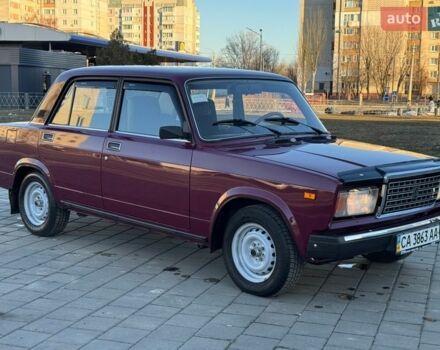 Красный ВАЗ 2107, объемом двигателя 1.5 л и пробегом 29 тыс. км за 2999 $, фото 1 на Automoto.ua