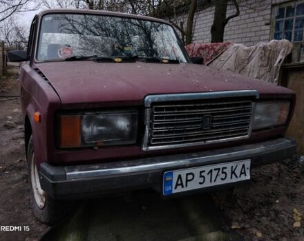 Красный ВАЗ 2107, объемом двигателя 1.5 л и пробегом 1000 тыс. км за 356 $, фото 1 на Automoto.ua