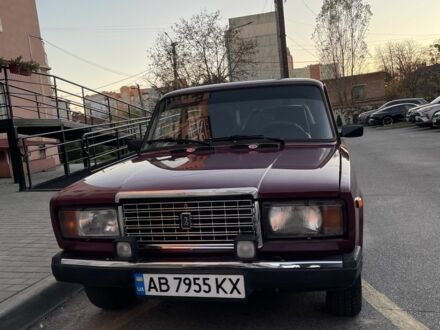 ВАЗ 2107 2004 у Вінниці на Automoto.ua Червоний ВАЗ 2107, об'ємом двигуна 1.5 л та пробігом 94 тис. км за 1650 $, фото 1 на Automoto.ua