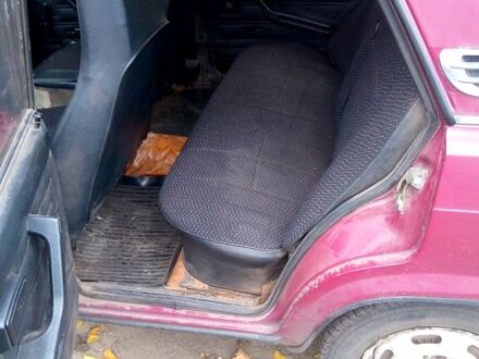 ВАЗ 2107 2004 в Петропавловке на Automoto.ua Красный ВАЗ 2107, объемом двигателя 1.5 л и пробегом 200 тыс. км за 830 $, фото 1 на Automoto.ua