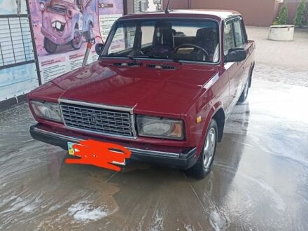 ВАЗ 2107 2004 в Заставной на Automoto.ua Красный ВАЗ 2107, объемом двигателя 1.5 л и пробегом 186 тыс. км за 1000 $, фото 1 на Automoto.ua
