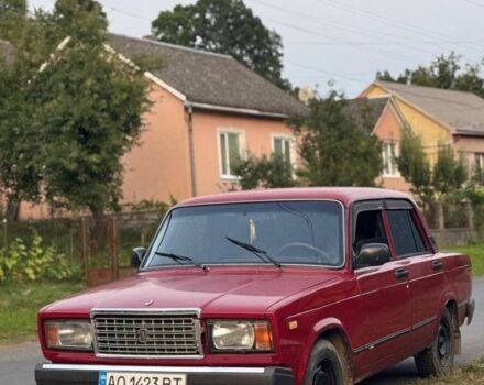 Красный ВАЗ 2107, объемом двигателя 1.5 л и пробегом 98 тыс. км за 870 $, фото 1 на Automoto.ua