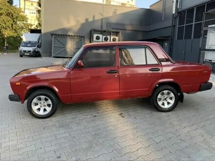 ВАЗ 2107 2004 у Конотопе на Automoto.ua Червоний ВАЗ 2107, об'ємом двигуна 1.5 л та пробігом 288 тис. км за 652 $, фото 1 на Automoto.ua
