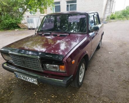 Красный ВАЗ 2107, объемом двигателя 1.5 л и пробегом 131 тыс. км за 1750 $, фото 1 на Automoto.ua