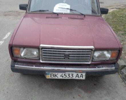 Красный ВАЗ 2107, объемом двигателя 1.5 л и пробегом 76 тыс. км за 1000 $, фото 1 на Automoto.ua