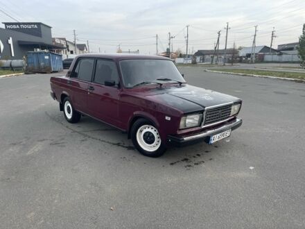 ВАЗ 2107 2004 в Буче на Automoto.ua Красный ВАЗ 2107, объемом двигателя 1.5 л и пробегом 84 тыс. км за 1100 $, фото 1 на Automoto.ua