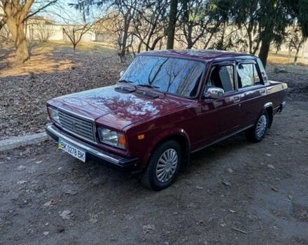 Червоний ВАЗ 2107, об'ємом двигуна 1.45 л та пробігом 200 тис. км за 999 $, фото 1 на Automoto.ua