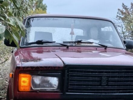 ВАЗ 2107 2004 в Благовещенское (Ульяновка) на Automoto.ua Красный ВАЗ 2107, объемом двигателя 1.6 л и пробегом 10 тыс. км за 1000 $, фото 1 на Automoto.ua