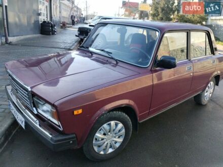 Красный ВАЗ 2107, объемом двигателя 1.5 л и пробегом 19 тыс. км за 2300 $, фото 1 на Automoto.ua