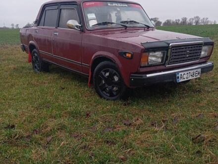 Червоний ВАЗ 2107, об'ємом двигуна 1.5 л та пробігом 98 тис. км за 1000 $, фото 1 на Automoto.ua