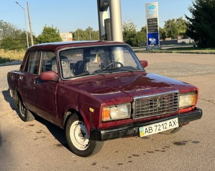 Красный ВАЗ 2107, объемом двигателя 1.5 л и пробегом 40 тыс. км за 437 $, фото 1 на Automoto.ua