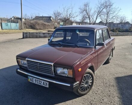 Красный ВАЗ 2107, объемом двигателя 1.5 л и пробегом 128 тыс. км за 2600 $, фото 1 на Automoto.ua