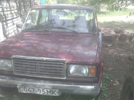 Красный ВАЗ 2107, объемом двигателя 0 л и пробегом 200 тыс. км за 369 $, фото 1 на Automoto.ua