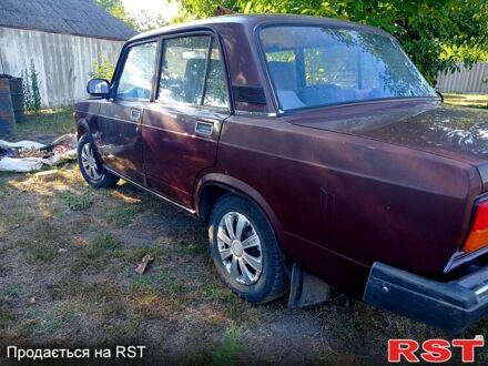 Червоний ВАЗ 2107, об'ємом двигуна 1.5 л та пробігом 55 тис. км за 900 $, фото 1 на Automoto.ua