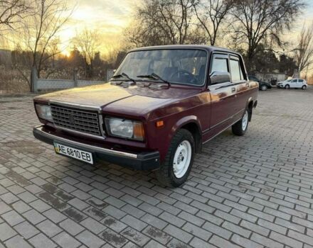 Красный ВАЗ 2107, объемом двигателя 1.5 л и пробегом 83 тыс. км за 1350 $, фото 1 на Automoto.ua